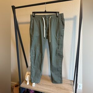 Vuori Olive Womens Ripstop Pant